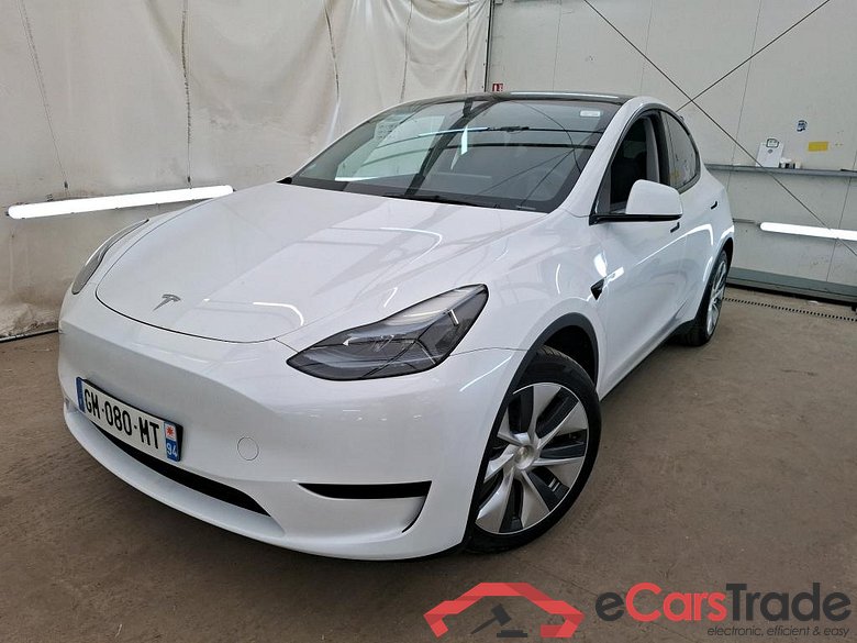 TESLA Model Y / 2021 / 5P / SUV RWD