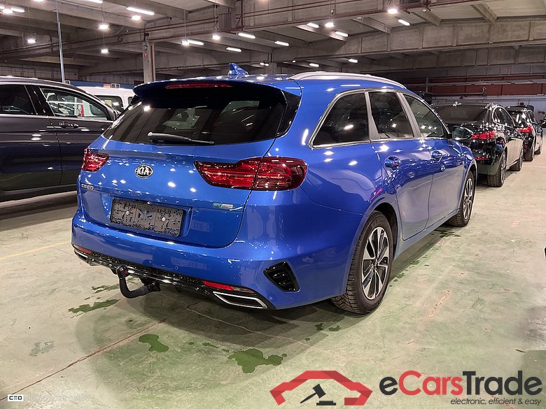 KIA Cee'd 1.6 GDI PHEV BUSINESS LINE DCT #4