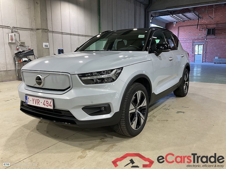 VOLVO XC40 78 kWh P8 AWD Recharge R-Design #1