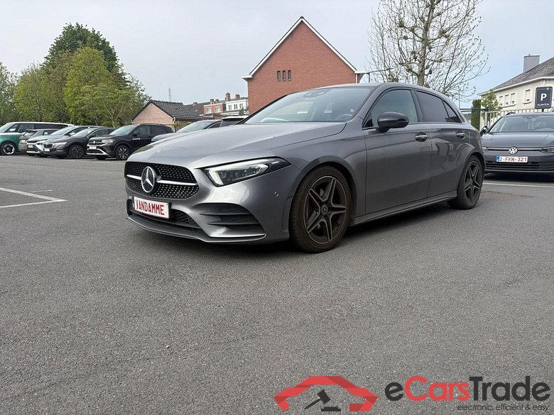 MERCEDES-BENZ A 180 Business Solution AMG Line #1