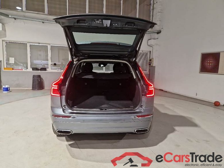 VOLVO XC60 / 2017 / 5P / SUV T6 PLUG-IN AWD AUTO RECHARGE INS. EXP #5