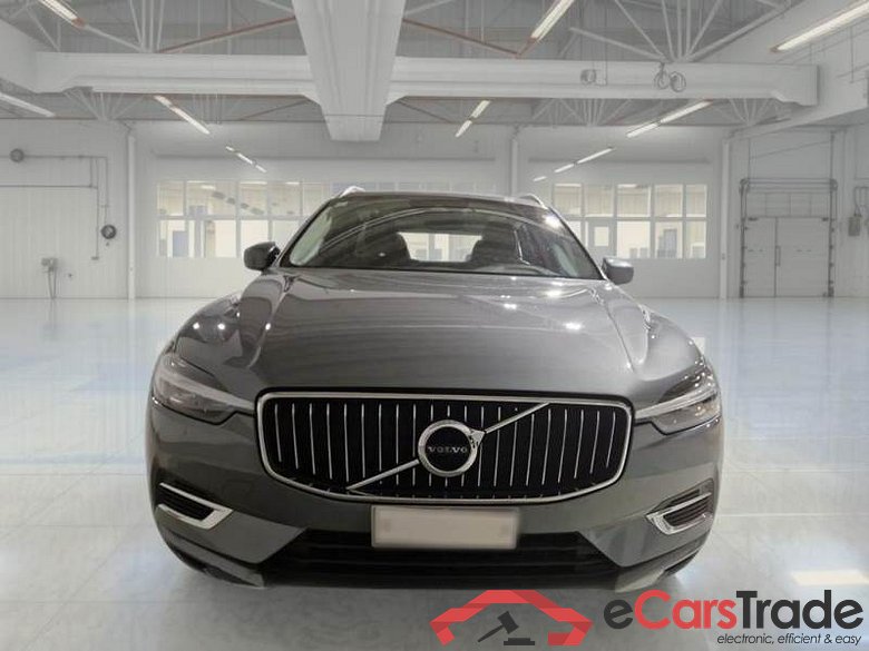 VOLVO XC60 / 2017 / 5P / SUV T6 PLUG-IN AWD AUTO RECHARGE INS. EXP #6