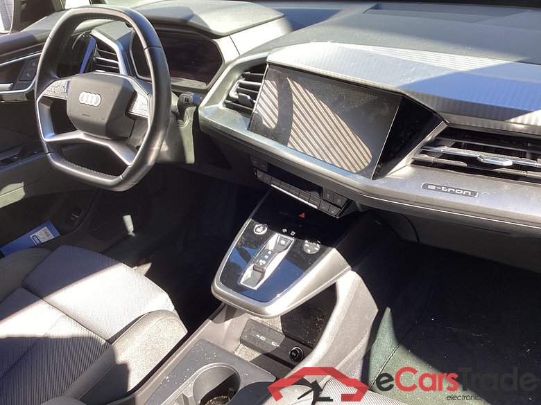 AUDI Q4 e-tron 40 Adv. ed. #5