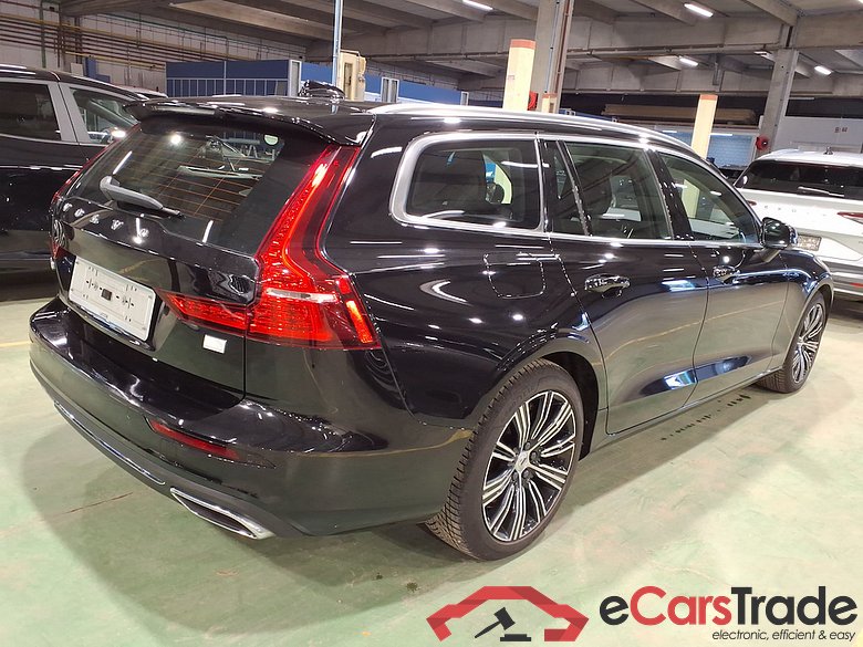 VOLVO V60 - 2018 2.0 T6 AWD PHEV Inscription Expression #4