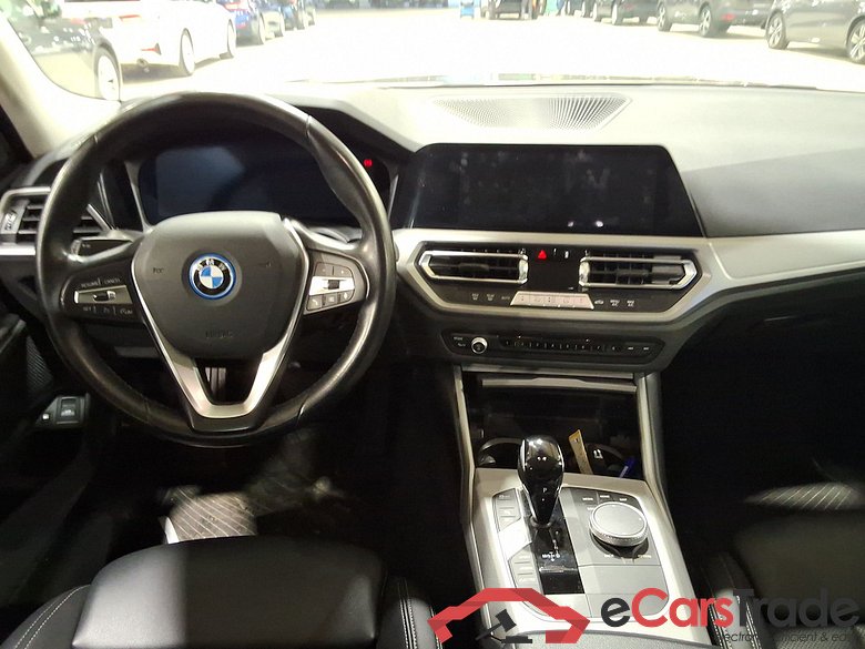 BMW 3 SERIES TOURING 2.0 320E TOURING #6