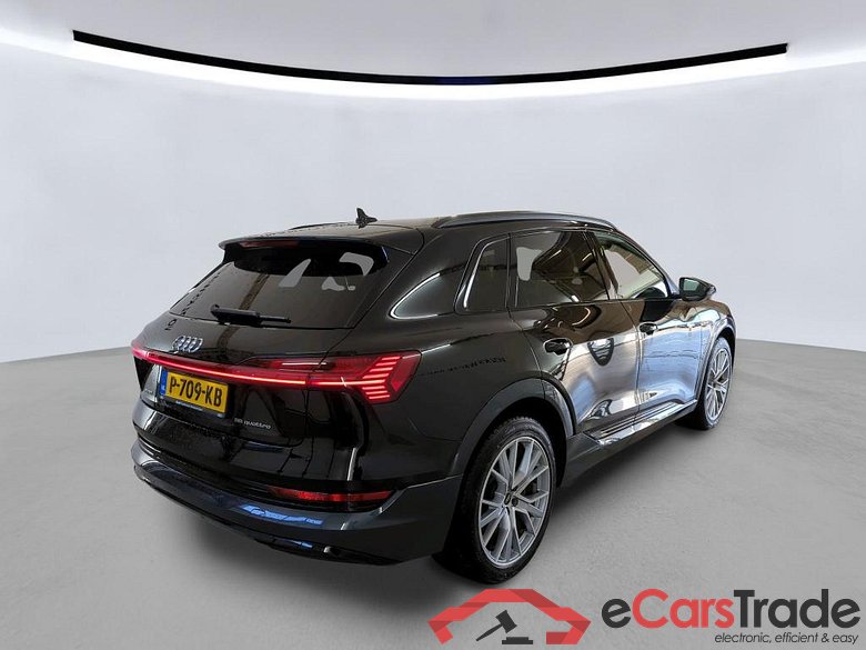 AUDI e-tron 300 kW #6