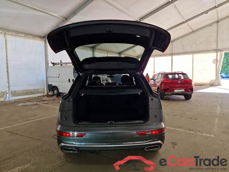 AUDI Q5 / 2020 / 5P / SUV 40 TDI S LINE PLUS QUATTRO S TRONIC #5