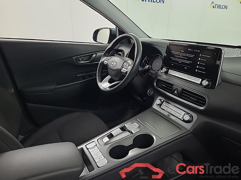 HYUNDAI Kona Comfort Smart Electric 64 kWh 5D #6
