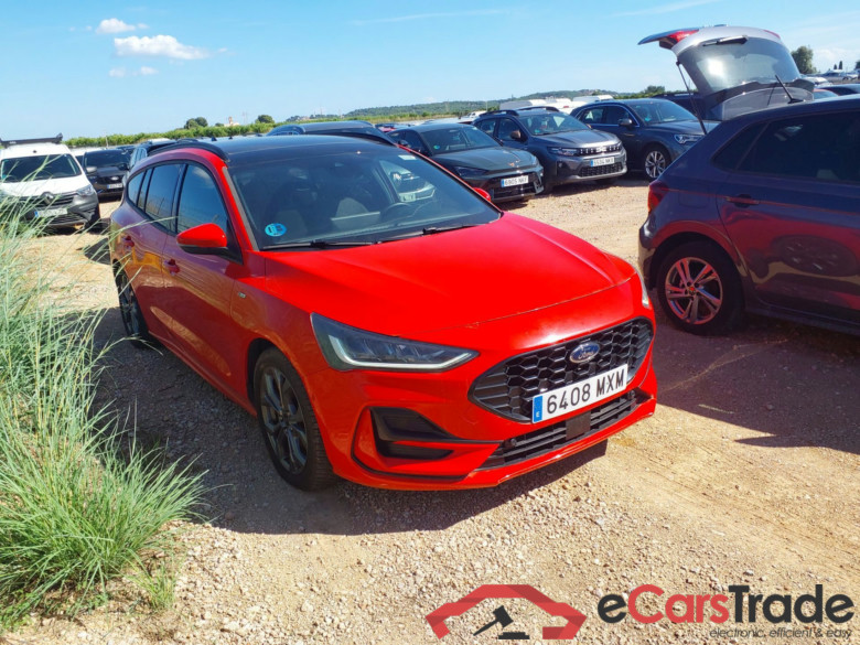 FORD Focus Sportbreak 1.0 Ecoboost 114KW 155CV S6.2 ST-LINE X(Panorama-Roof + Winterpack)