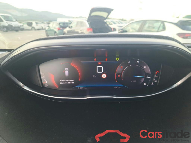 PEUGEOT 3008 / 2020 / 5P / todoterreno 1.5 BlueHDi 96kW (130CV) S&S Active Pack #4