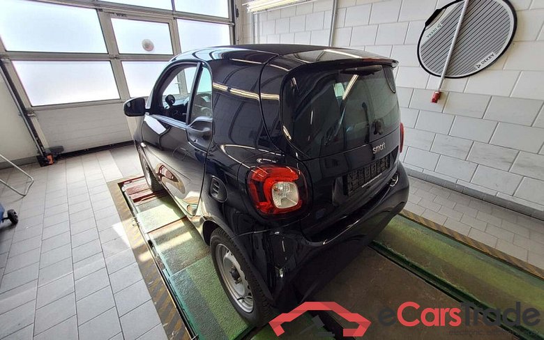 Smart fortwo coupe (11.2014->) DE - LimS3 electric drive / EQ, EQ, (Facelift) 2019 - 2023 #4