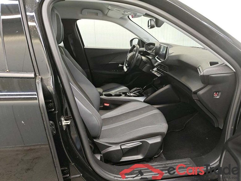 PEUGEOT e-2008 EV Allure 50 kWh #5
