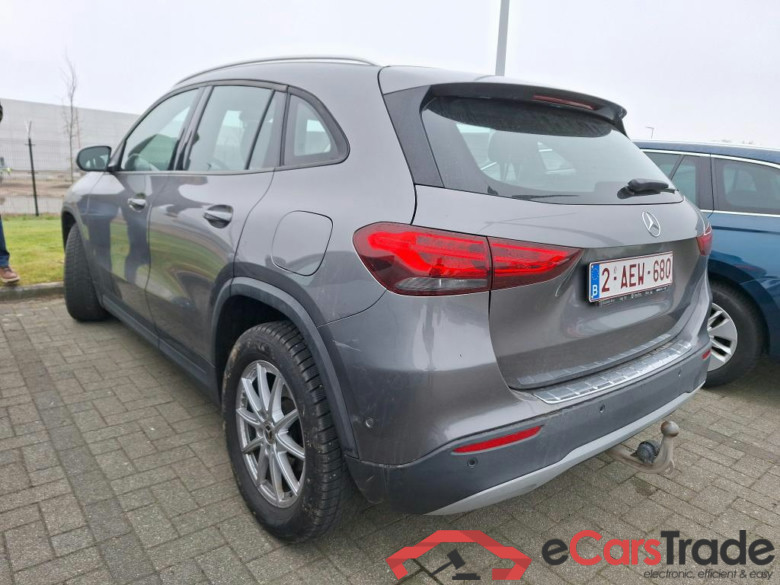 MERCEDES-BENZ GLA - Klasse 2.0 GLA 200 D DCT BUSINESS SOLUTION #3