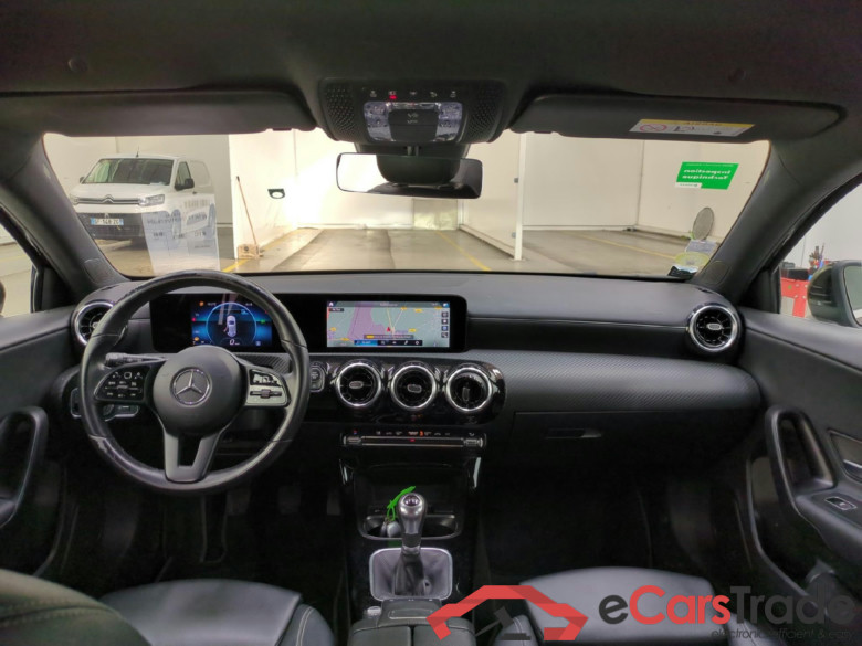 MERCEDES-BENZ Classe A Compact / 2018 / 5P / Berline A 180 d Business Line #5