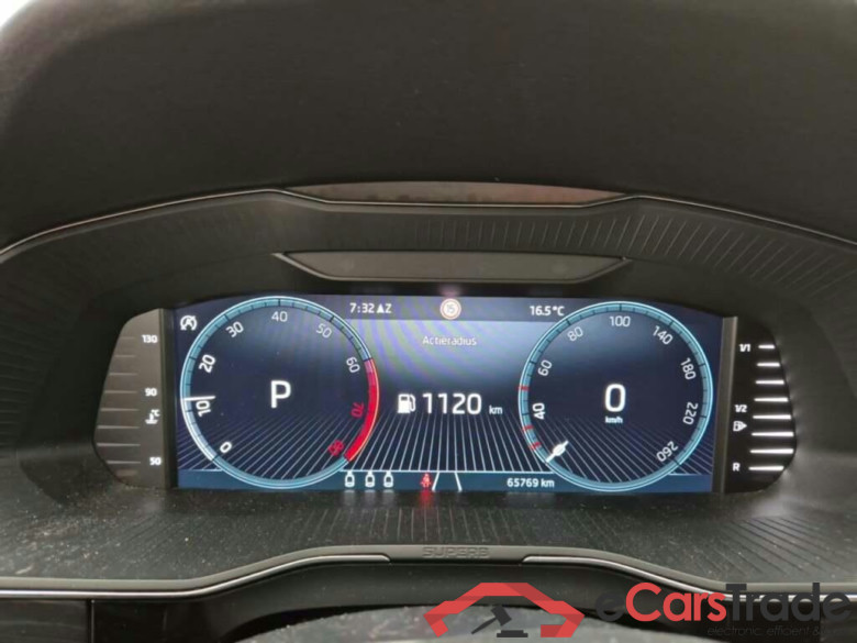 SKODA Superb Combi 1.5 TSI ACT Business Edition P #4