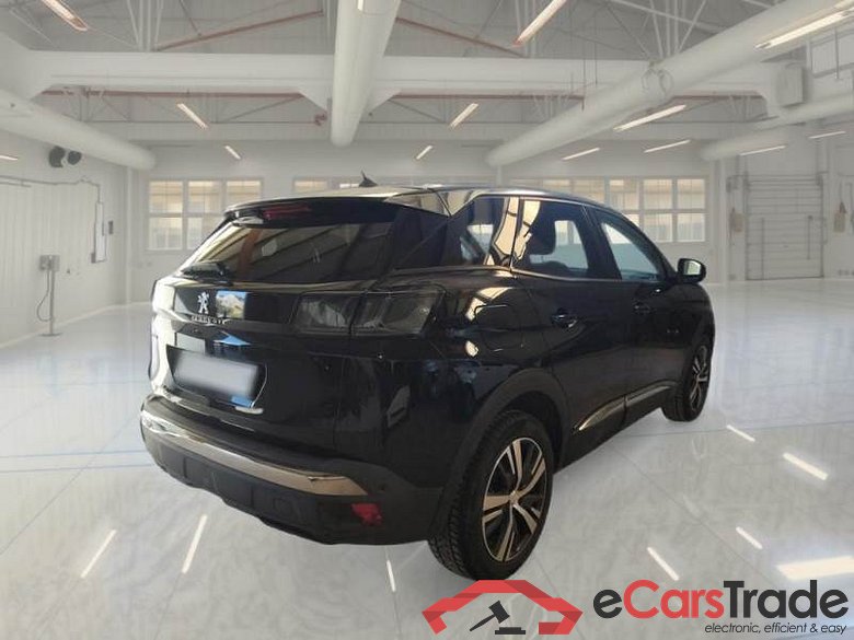 PEUGEOT 3008 / 2020 / 5P / SUV BLUEHDI 130 EAT8 SeS ALLURE #2
