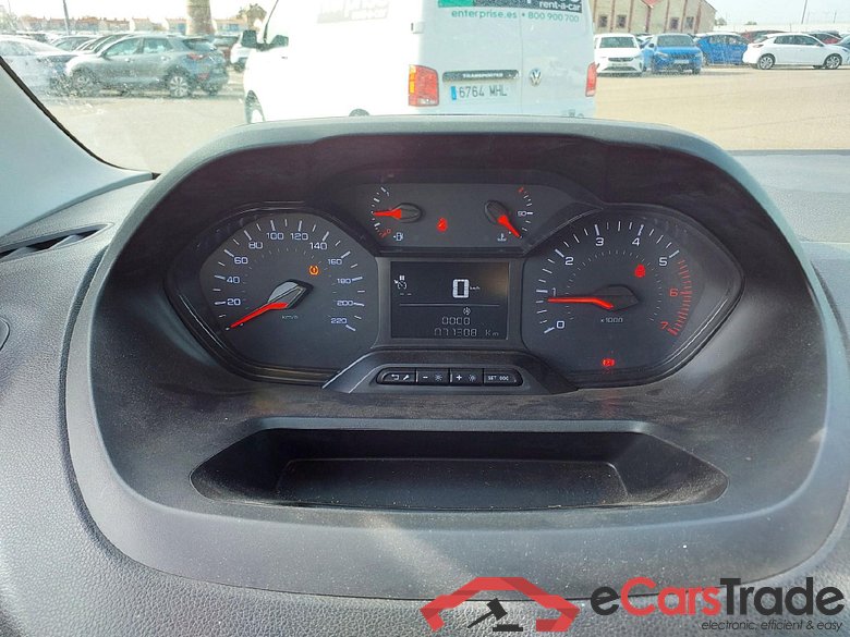 PEUGEOT Partner / 2018 / 4P / furgón derivado de turismo Premium Standard 600kg BlueHDi 73kW (AC) #4