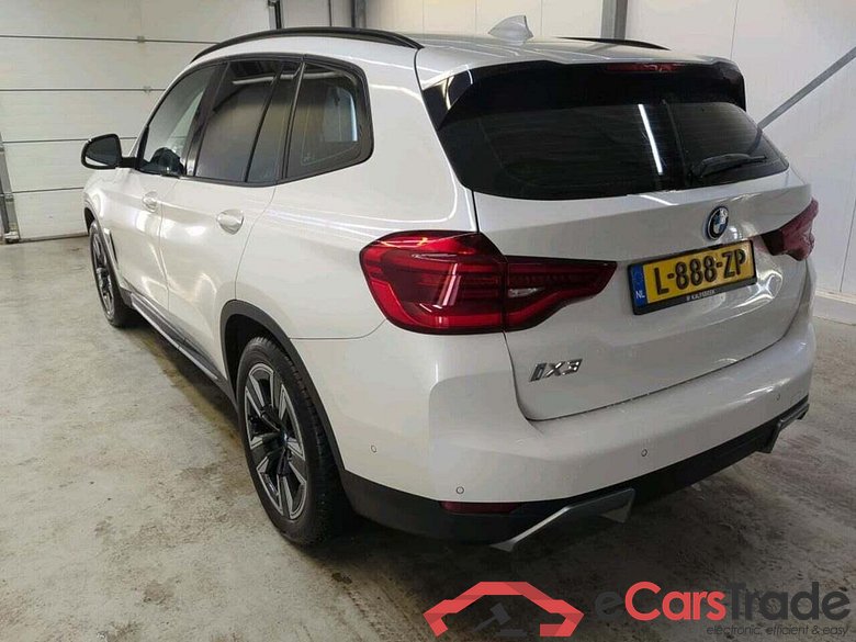 BMW iX3 Executive #6
