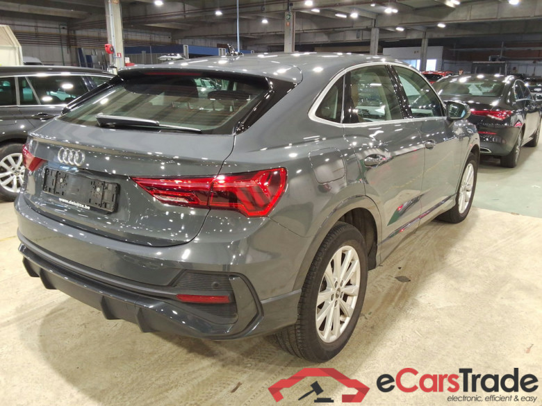 AUDI Q3 Sportback 1.4 45 TFSI E S TRONIC #4