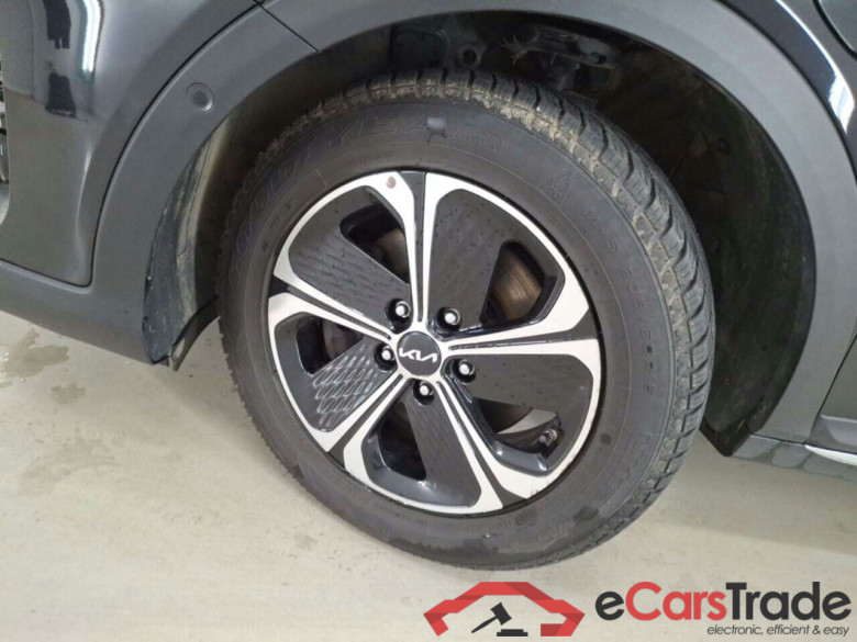 KIA XCEED 1.6 GDI PHEV BUSINESS LINE DCT #4