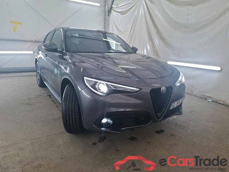 Stelvio Sprint 2WD 2.2 JTDM 160CV BVA8 E6d #4