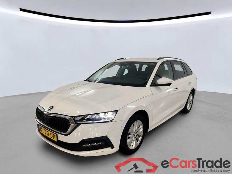 SKODA Octavia Combi 81 kW #1