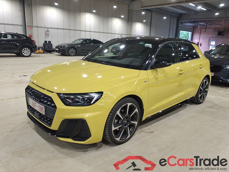 AUDI A1 SPORTBACK - 2019 30 TFSI S line