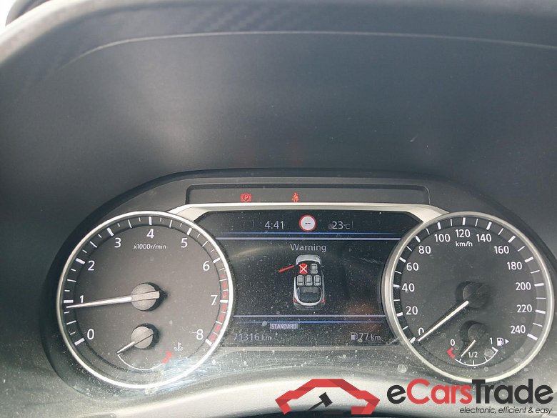 NISSAN JUKE crossover DIG-T 114 CV 6M/T N-Connecta #4