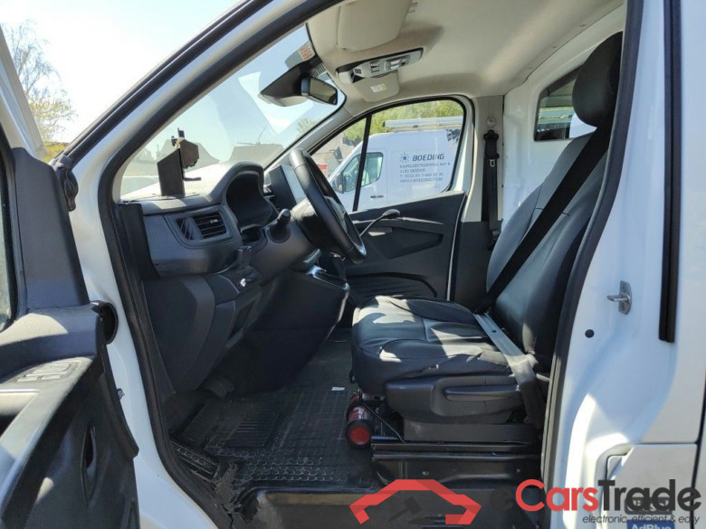 Renault Trafic L2H1 dCi 150 EDC Confort 2.9T 4d !!! Damaged car !!!! #3