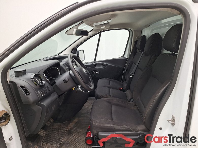 Renault, _Trafic '14, Renault Trafic L1H1 dCi 120 Grand Confort 2.7T 4d #3