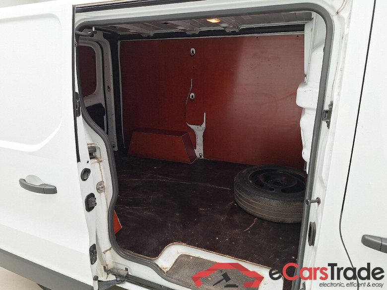Renault, _Trafic '14, Renault Trafic L1H1 dCi 120 Grand Confort 2.7T 4d #4