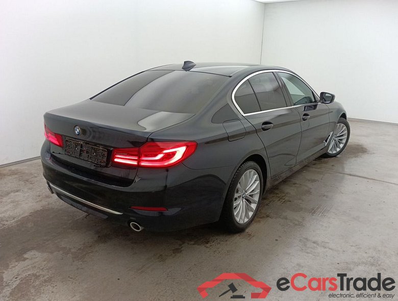 BMW 530e xDrive 184 iPerformance Plug-In Hybrid OPF 4d #2