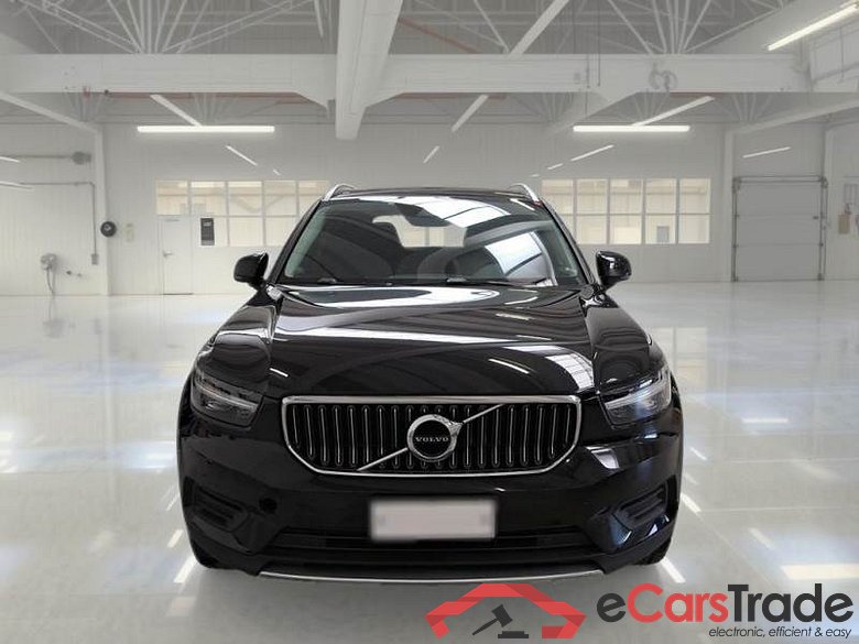 VOLVO XC40 / 2017 / 5P / SUV T5 PLUG-IN HYBRID AUTO RECH INSCRIP EXPR #6