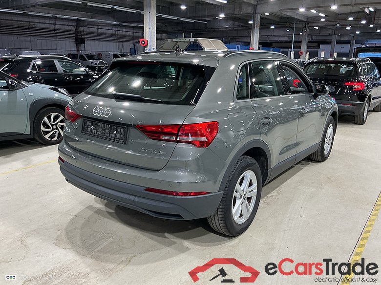 AUDI Q3 1.4 45 TFSI E S TRONIC #4