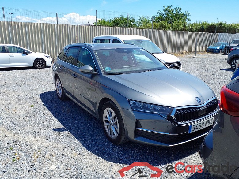 SKODA Octavia 1.5 TSI 110kW (150CV) m-HEV DSG 7 vel. AutomÃ¡tico Combi Design(Pano-Roof + Winterpack) #1