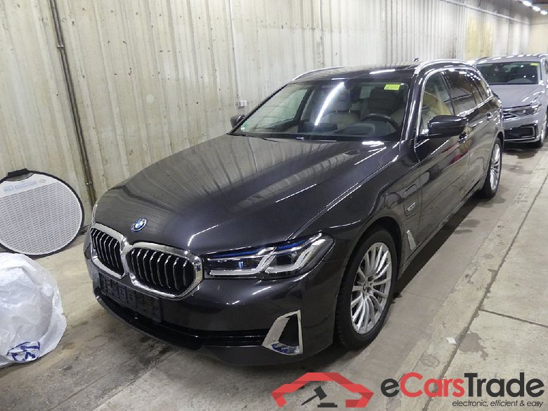 Baureihe 5 Touring 530 e xDrive Luxury Line 2.0 215KW AT8 E6d #1