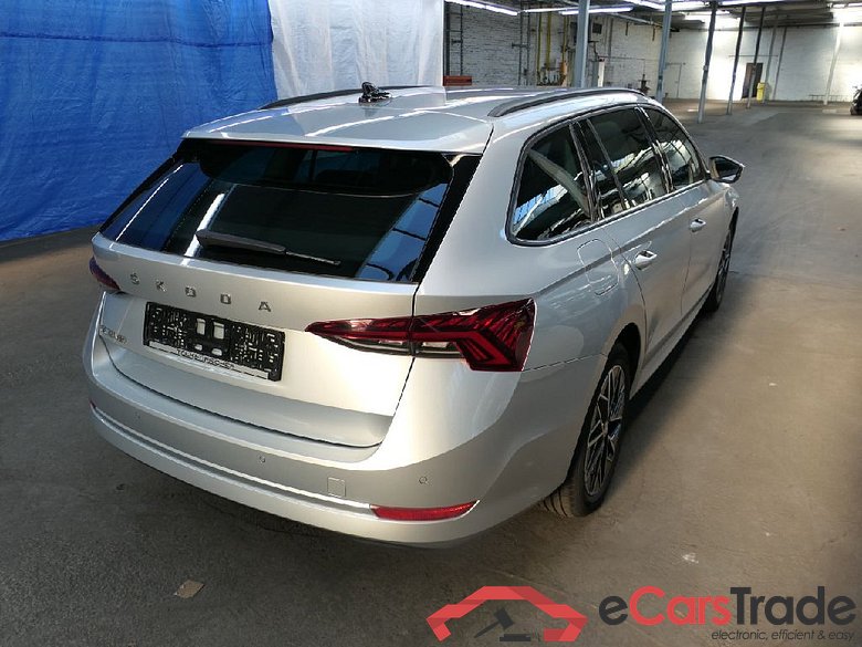 Octavia Combi Ambition 2.0 TDI 110KW AT7 E6d #2
