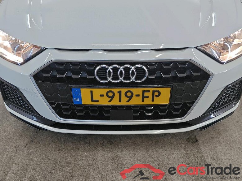 Audi A1 Sportback 25 TFSI epic 5d #5