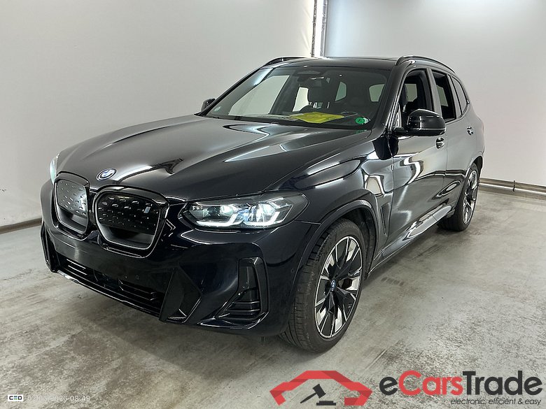 BMW IX3 80KWH AUTO