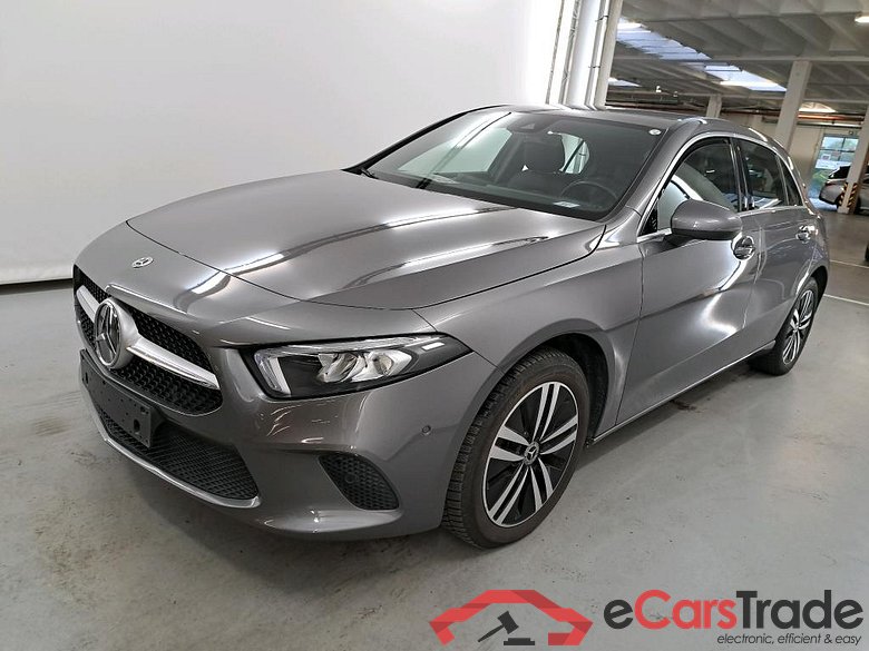 MERCEDES-BENZ A-CLASS 1.3 A 250 E DCT BUSINESS SOLUTION