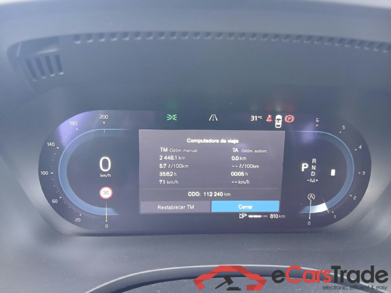 VOLVO XC60 / 2017 / 5P / todoterreno 2.0 B4 D Momentum Pro Auto #4