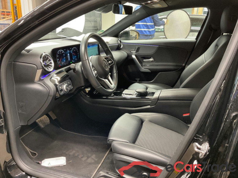 MERCEDES-BENZ A-Klasse A 250 e 8G-DCT Advanced Progressive 5d 118kW #4