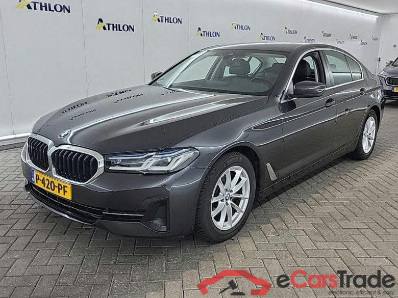 BMW 5 Serie Sedan 520iA Business Edition Plus 4D 135kW #1