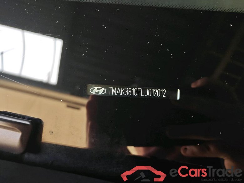 Hyundai KONA Fashion Electric 64 kWh 5d #6