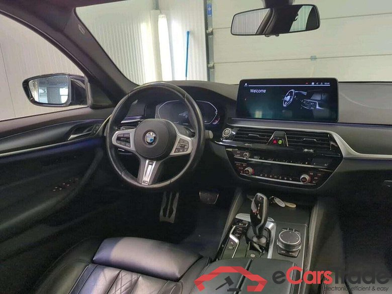 BMW 5-serie 530i High Ex. Ed. #3