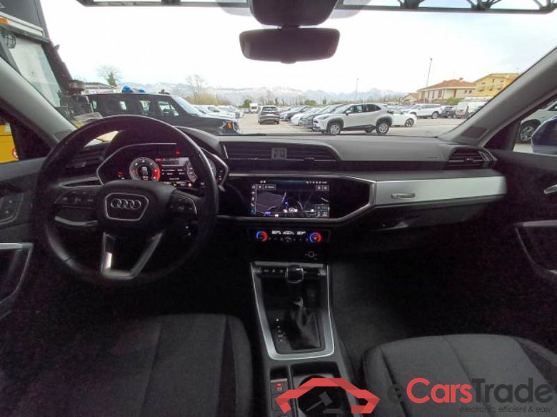 AUDI Q3 SPORTBACK / 2019 / 5P / SUV 35 TDI QUATTRO S TRONIC BUSINESS PLUS #3