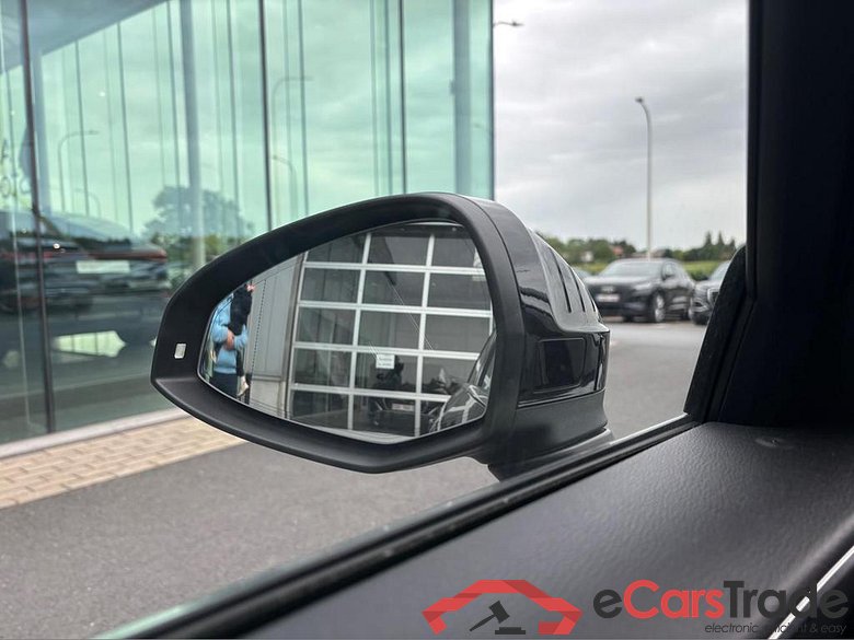 AUDI A4 Avant 35 TFSI Business Edition Advanced S tr. #4