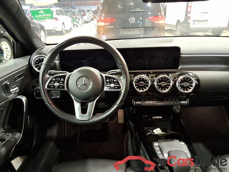 MERCEDES-BENZ A-CLASS LIMOUSINE 1.3 A 250 E BUSINESS SOLUTION DCT #6