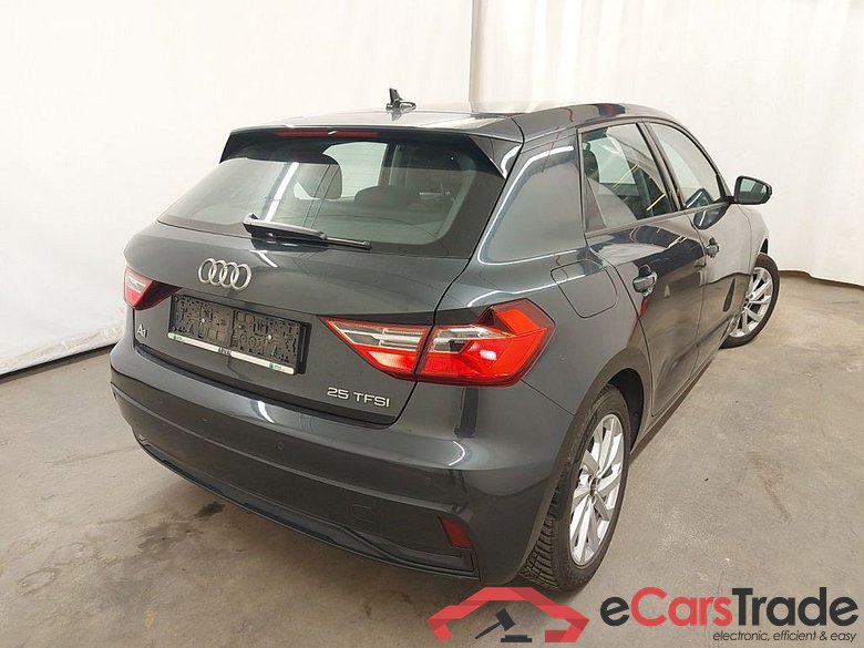 Audi A1 Sportback 1.0 25 TFSI 70kW Advanced 5d #2