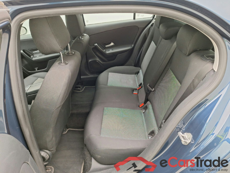 Mercedes, A-Class '18, Mercedes-Benz A-Klasse A 160 Business Solution 5d #4